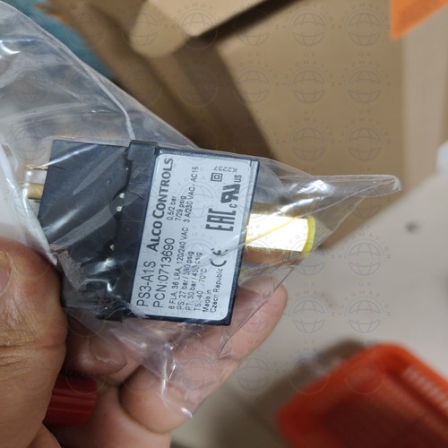 1pc year warranty new - year,